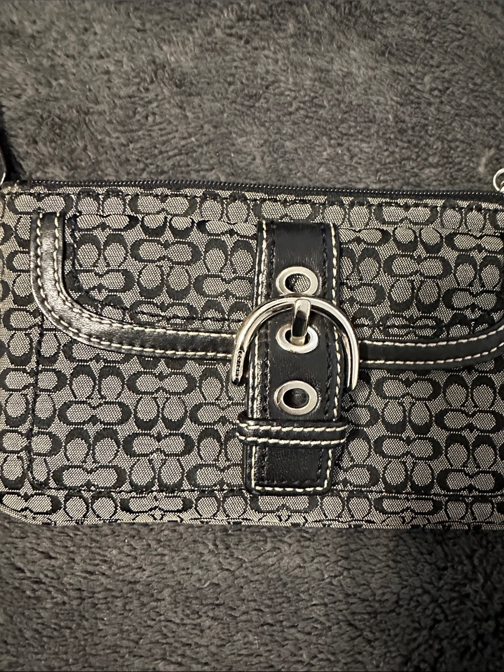 Coach Black and Gray Signature Jacquard Wristlet with Buckle - Picture 2 of 7